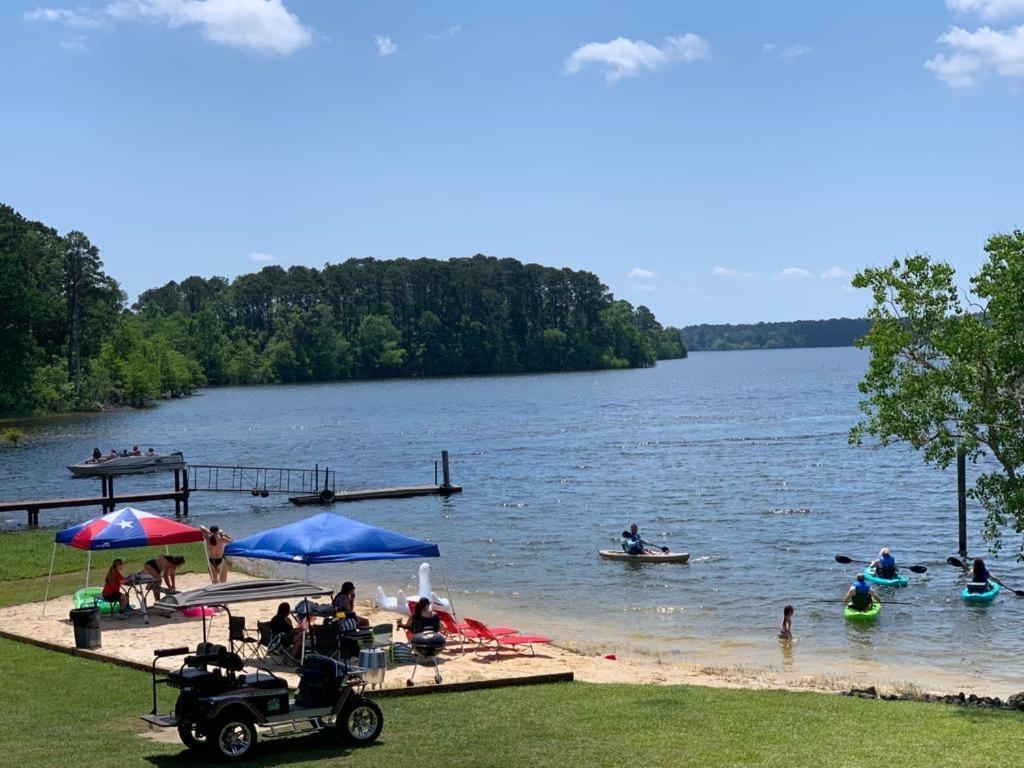 Alpine Lakeview Motel Room Wifi,Sandy Beach Boat Ramp,Pier,Marina,Bath House With Laundromat Hemphill Eksteriør billede